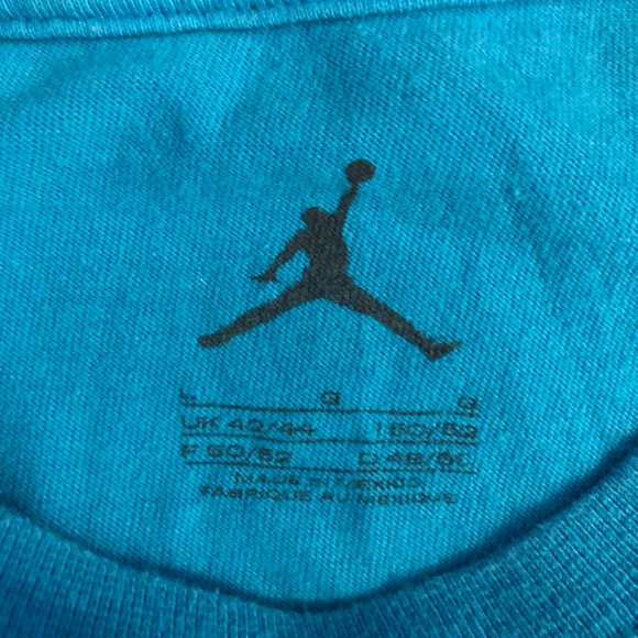 Michael Jordan Shirt - Picture 4 of 6